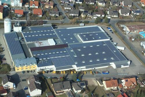 Foto - Große Lagerhalle mit Rampen in Oberhaid - provisionsfrei!