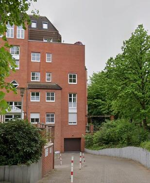 Foto - Tiefgaragenstellplatz neben AEZPoppenbüttel zu vermieten