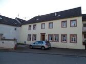 Foto - Einfamilienhaus zum Mieten - 1.300,00&nbsp;EUR Kaltmiete, ca.&nbsp; 170,00&nbsp;m&sup2;