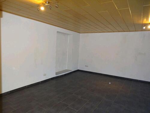 Foto - 6 Zimmer Einfamilienhaus in Preist