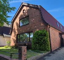 Idyllisches Einfamilienhaus in Rendsburg + Baupotential
