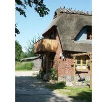 Alte Brüterei Ferienwohnungen für Kinder Flensburger Förde - Steinbergkirche