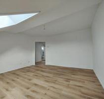 Ansprechende 2-Zimmer-Wohnung Bahnhofnähe - Solingen Aufderhöhe