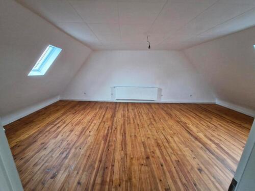 Foto - Kernsaniert & Erstbezug! 2 ZKB DG Wohnung - 520€Kalt- Limbach