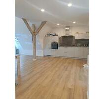 Traumhafte DG-Wohnung mit Balkon in Bahnhofsnähe - Nordhorn