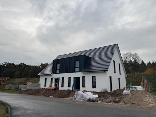 Foto - Exklusive Neubau-Doppelhaushälften mit architektonischem Charme