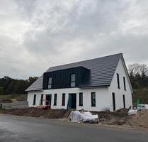 Exklusive Neubau-Doppelhaushälften mit architektonischem Charme - Hodenhagen