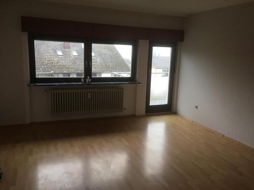 Foto - 6 Zimmer Etagenwohnung zur Miete in Merchweiler