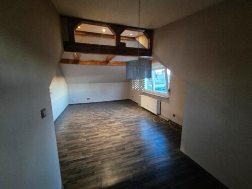 Foto - 3 Zimmer Dachgeschoßwohnung zur Miete in Friedberg (Hessen)