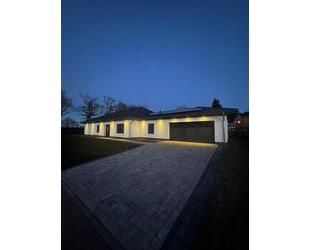 Moderner Bungalow mit großer Terrasse & 1.350 m² Grundstück - Wittenberge