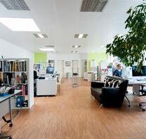 Offener Arbeitsplatz im hellen Atelier - möbliert, WLAN, Küche, Terrasse - Düsseldorf Stadtbezirk 3