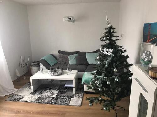 Foto - EINFAMILIENHAUS mit GARTEN und Garage zu vermieten