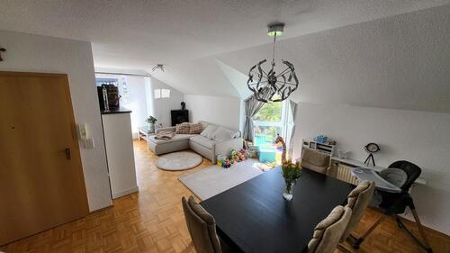 Foto - Tolle Dachgeschosswohnung mit großer Süd-Dachterrasse