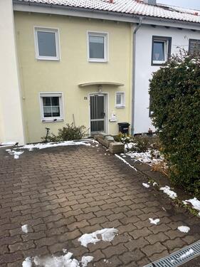 Foto - Reiheinmittelhaus ,Garten und Stellplatz zu vermieten
