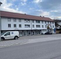 Wohn- und Geschäftshaus - 890.000,00 EUR Kaufpreis, in Blumberg (PLZ: 78176)