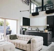 Villa in Marbella - 1.950.000,00&nbsp;EUR Kaufpreis, ca.&nbsp; 510,00&nbsp;m&sup2; in Frankfurt am Main (PLZ: 60322) Innenstadt 2
