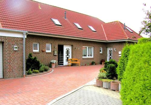 Foto - ATTRAKTIVES; GROSSZÜGIGES HAUS MIT EINLIEGERWOHNUNG