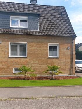 Foto - Modernisierte Doppelhaushälfte 