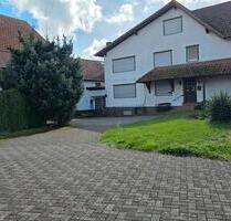 2.500m² Grundstück: Haus 230m², 2 Hallen, Garage+Grube - Nidda