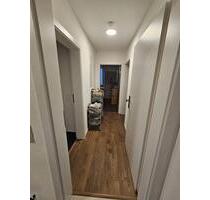 Moderne 2-Zimmer Wohnung mit Einbauküche & Panorama-Balkon - Plochingen