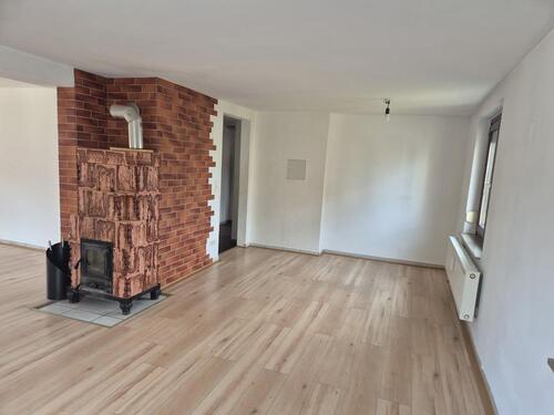 Foto - Etagenwohnung in Erkenbrechtsweiler zum Kaufen