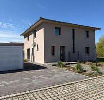 Vermietung! Einfamilienhaus in begehrter Lage in Steinberg am See