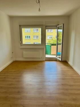 Foto - Sanierte 2-Raumwohnung im 2.OG in Waltershausen