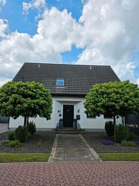 Foto - Gepflegtes Einfamilienhaus mit Garten in ruhiger Lage