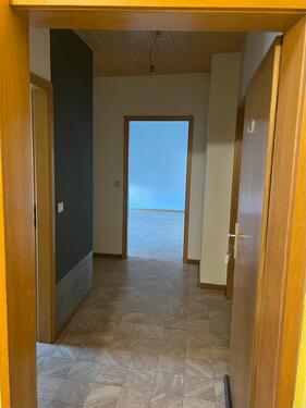 Foto - 2 ZKB mit Terrasse im 1. OG zu vermieten