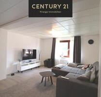 Denstorf: Megagroße 4-5 Zi - Whg , Hochparterre, Terrasse und Garage, ruhige Lage - Vechelde