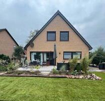 Einfamilienhaus mit Garten, Terrasse und Stellplätzen - Celle Bostel