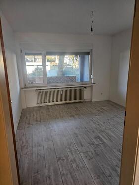 Foto - Helle & ruhige 3,5 Zimmer Wohnung mit Balkon Erdgeschoss