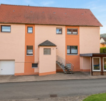 Platzwunder mit Herz: Mehrgenerationenhaus in ruhiger Dorfidylle - Marsberg