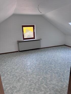 Foto - 2.5 Zimmer Dachgeschoßwohnung zur Miete in Kandel