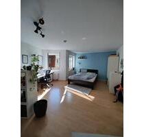 Mietwohnung 1 Zimmer Jena - 640,00&nbsp;EUR Kaltmiete, ca.&nbsp; 32,00&nbsp;m&sup2; in Jena (PLZ: 07749) Kernberge