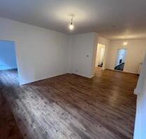 Renovierte 3-Zimmer-Wohnung im Erdgeschoss - Duisburg Laar Renovierte 3-Zimmer-Wohnung im Erdgeschoss - Duisburg Laar