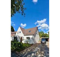 Modernisiertes Reihenendhaus mit Carport & Wallbox - Flensburg Falkenberg