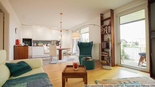 Foto - Exklusiv und hochwertig möbliert im Neubau mit großem West-Balkon sowie Garagenstellplatz für 3-12 Monate in Freiburg-Weingarten