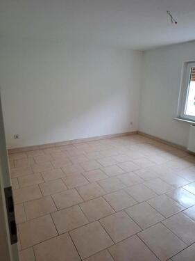 Foto - 2 12 ZKB Souterrain Wohnung - 380,00 EUR Kaltmiete,
