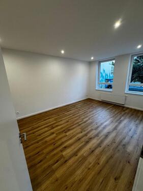Foto - WG-Zimmer oder komplette 2-Zimmer-Wohnung-Erstbezug-Remberti