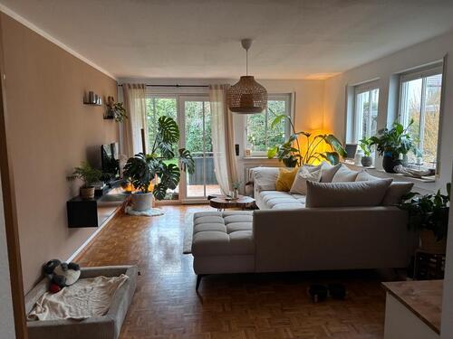 Foto - Schöne 2,5-Zimmer-Erdgeschosswohnung mit Terrasse und Garten