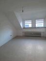 Foto - Schöne 2-Zimmer-Dachgeschoss-Wohnung in Rheinnähe