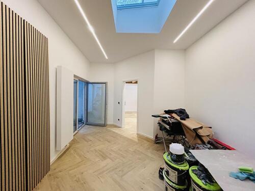 Foto - Kernsanierte, teilmöblierte 4-Zimmer-WG in zentraler, gut angebundener Lage in Köln-Ehrenfeld!