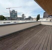 -NEUBAU (2019)- 3-Zimmer-Penthousewohnung mit großer Dachterrasse - Frankfurt am Main Gallus