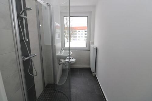 Foto - Wozu viele Treppen steigen? Neu sanierte Erdgeschosswohnung mit Blick ins Grüne!