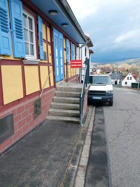 Foto - verkauft werden zwei Häuser auf einem Grundstück