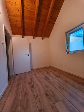 Foto - 4 Zimmer Einfamilienhaus in Reutlingen