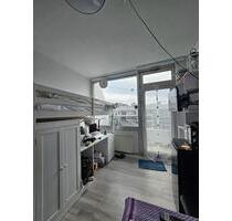 Möblierte 1-Zimmer-Wohnung mit Balkon – Jobcenter geeignet - Köln Rodenkirchen