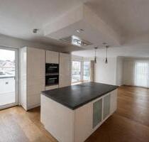 Luxuriöse 3 ZKB Penthouse Wohnung Nähe Klinikum - Detmold