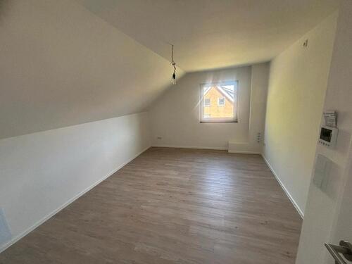 Foto - 4 Zimmer Dachgeschoßwohnung zur Miete in Sulingen